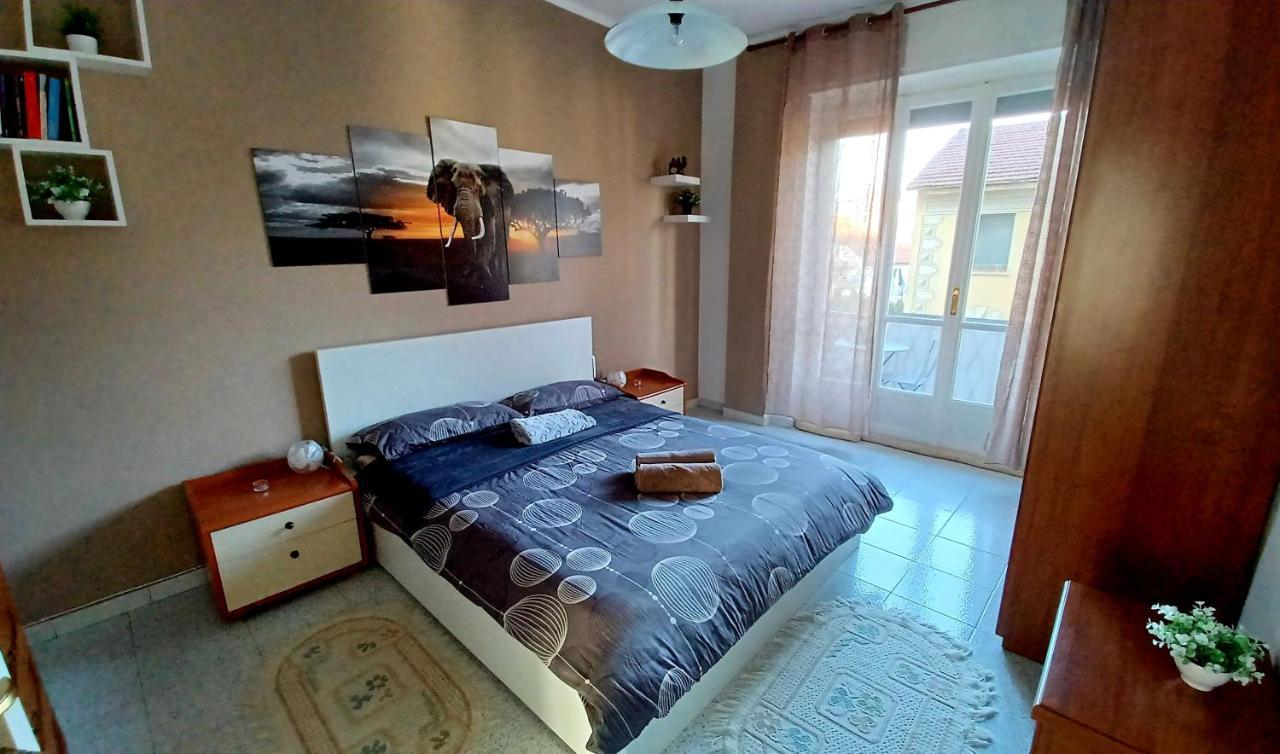 Intero Appartamento Luminoso E Accogliente ! Торино Екстериор снимка