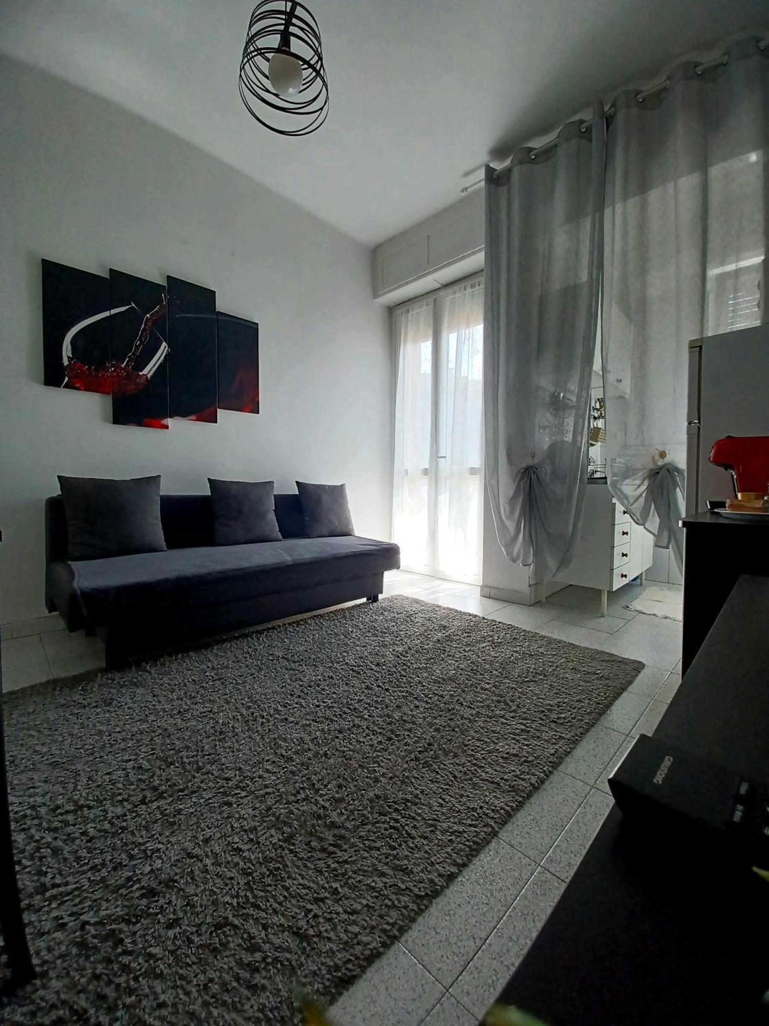 Intero Appartamento Luminoso E Accogliente ! Торино Екстериор снимка