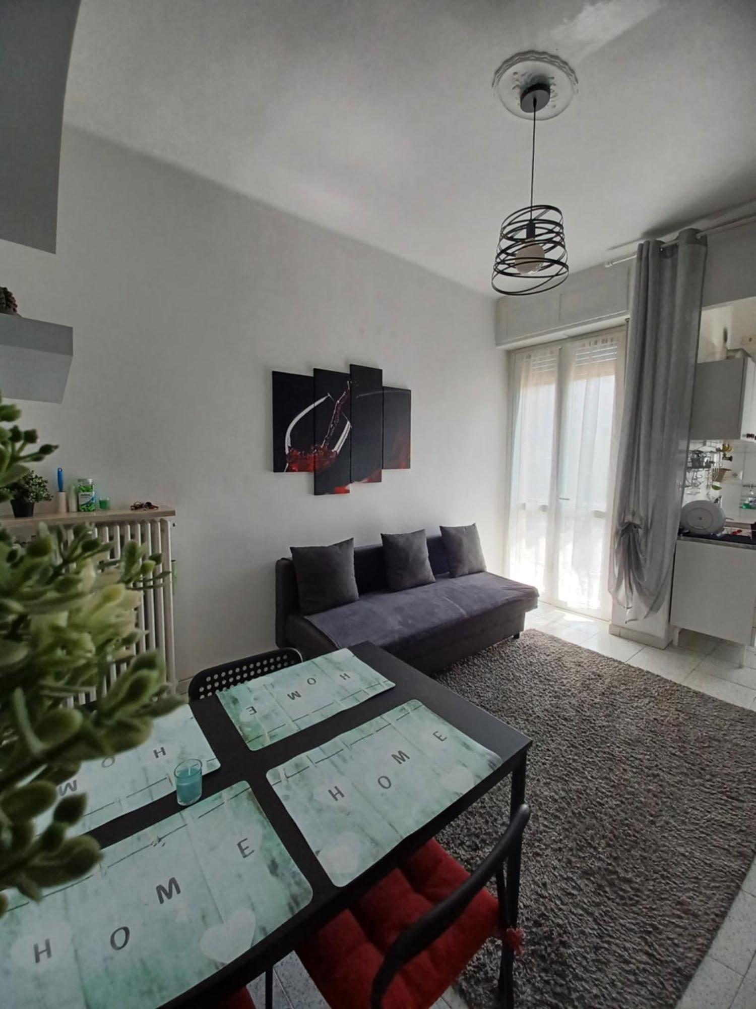 Intero Appartamento Luminoso E Accogliente ! Торино Екстериор снимка